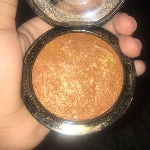 MAC Mineralized Skin Finish